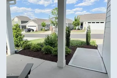 137 Swain Street, Clayton, NC 27527 - Photo 2