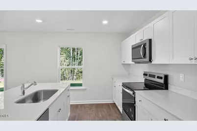 112 Craig Point Drive, Clayton, NC 27520 - Photo 8