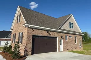 7553 Sweetwater Dr, Nashville, NC 27856 - Photo 6