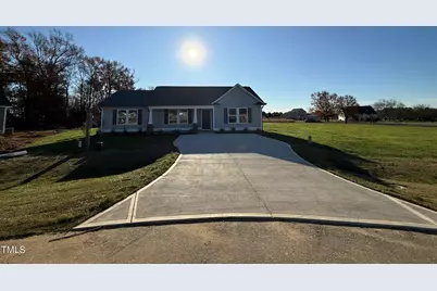 198 Pate Landing Drive, Selma, NC 27576 - Photo 2