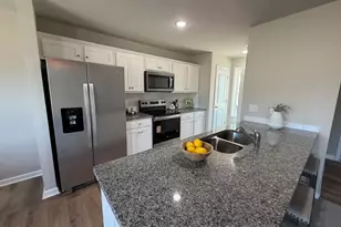 29 Pate Lndg Dr, Selma, NC 27576 - Photo 24