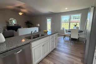 29 Pate Lndg Dr, Selma, NC 27576 - Photo 22
