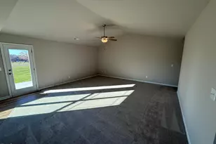 186 Pate Lndg Dr, Selma, NC 27576 - Photo 6