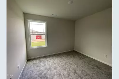 130 Tulipfield Way, Benson, NC 27504 - Photo 6