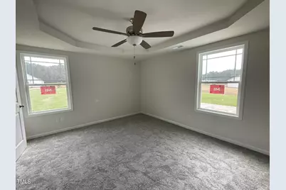 130 Tulipfield Way, Benson, NC 27504 - Photo 8