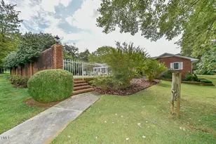 304 Homestead Rd Rd, Chapel Hill, NC 27516 - Photo 4