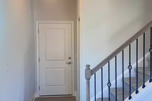 211 Drayton Hall Ln, Sanford, NC 27330 - Photo 4