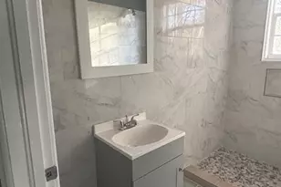 201 W Highland Ave, Kinston, NC 28501 - Photo 18