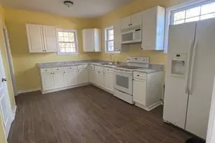 201 W Highland Ave, Kinston, NC 28501 - Photo 8