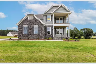 85 Kissington Way, Benson, NC 27504 - Photo 2