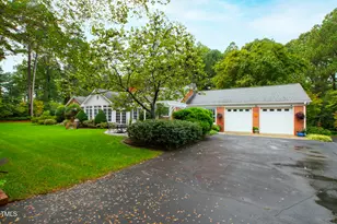 715 Powell Dr, Raleigh, NC 27606 - Photo 52