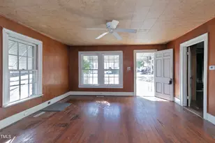 110 Summit Ave, Raleigh, NC 27603 - Photo 22
