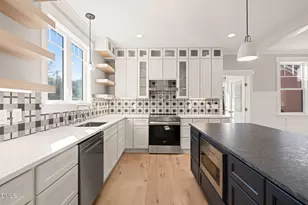 713 Heidelberg St, Durham, NC 27704 - Photo 2