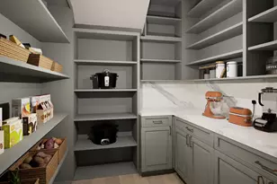 4112 Rockingham Dr, Raleigh, NC 27609 - Photo 22