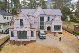 4112 Rockingham Dr, Raleigh, NC 27609 - Photo 1