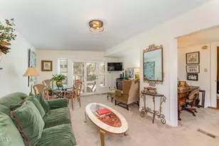 110 E Orange St, Hillsborough, NC 27278 - Photo 24