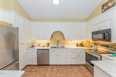 110 E Orange Street, Hillsborough, NC 27278 - Photo 10