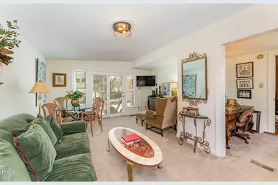 110 E Orange Street, Hillsborough, NC 27278 - Photo 24