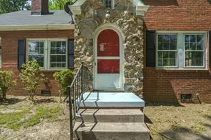 945 Sycamore St, Rocky Mount, NC 27801 - Photo 2