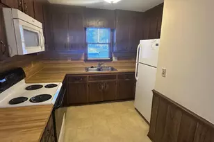 1300 Kent Rd, Raleigh, NC 27606 - Photo 4