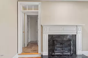 806 E Franklin St, Chapel Hill, NC 27514 - Photo 36