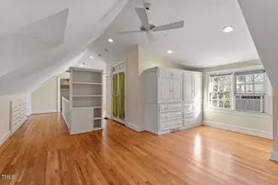 806 E Franklin St, Chapel Hill, NC 27514 - Photo 34