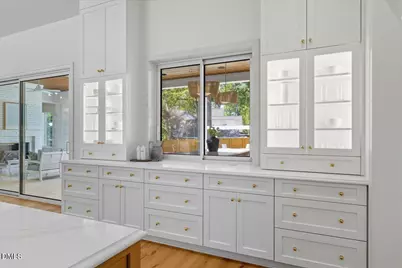 4305 Windsor Place, Raleigh, NC 27609 - Photo 18