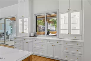 4305 Windsor Pl, Raleigh, NC 27609 - Photo 18