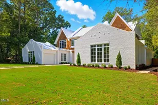 4305 Windsor Pl, Raleigh, NC 27609 - Photo 2