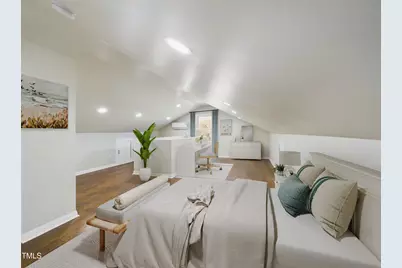 301 W Hill Avenue S, Hillsborough, NC 27278 - Photo 24