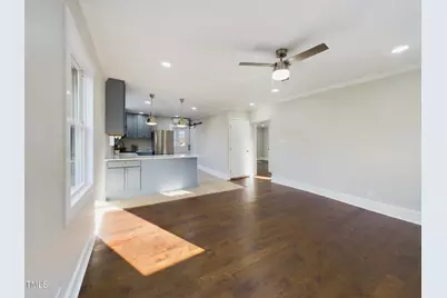 301 W Hill Avenue S, Hillsborough, NC 27278 - Photo 8