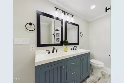 301 W Hill Avenue S, Hillsborough, NC 27278 - Photo 20