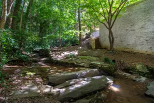 2658 Davis St, Raleigh, NC 27608 - Photo 96