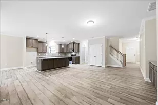 1987 Meadowview Dr, Graham, NC 27253 - Photo 2