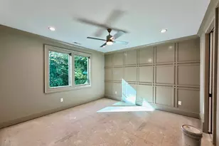 3601 Alamance Dr, Raleigh, NC 27609 - Photo 46