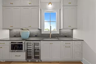 2623 Marchmont St, Raleigh, NC 27608 - Photo 12