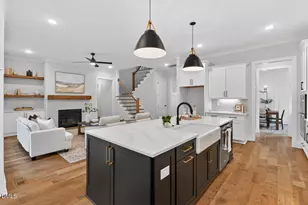 122 Sanderway Dr, Chapel Hill, NC 27516 - Photo 14