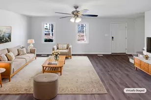 204 Colonial Dr, Clayton, NC 27527 - Photo 2