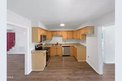 204 Colonial Drive, Clayton, NC 27527 - Photo 6