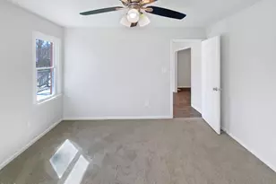 204 Colonial Dr, Clayton, NC 27527 - Photo 14