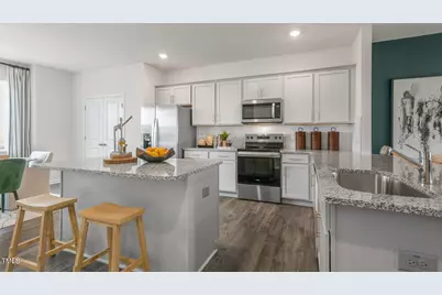 605 Dorset Stream Drive, Fuquay Varina, NC 27526 - Photo 12