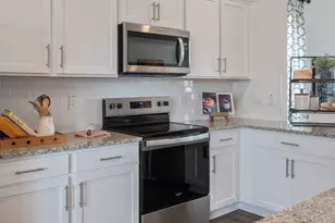 609 Dorset Strm Dr, Fuquay Varina, NC 27526 - Photo 12