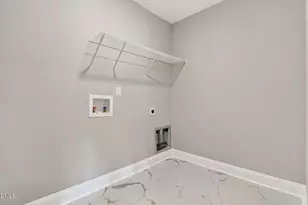 3204 Carriden Dr, Fayetteville, NC 28306 - Photo 32