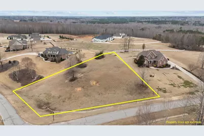 724 Cambridge Drive, Rocky Mount, NC 27804 - Photo 1