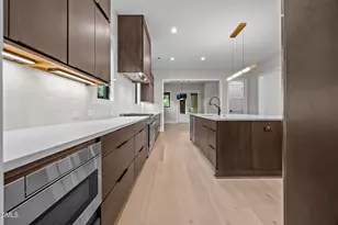 2305 Turners Aly, Raleigh, NC 27607 - Photo 8