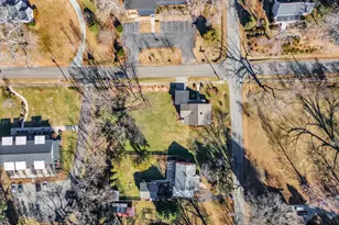 152 E Tryon St, Hillsborough, NC 27278 - Photo 32