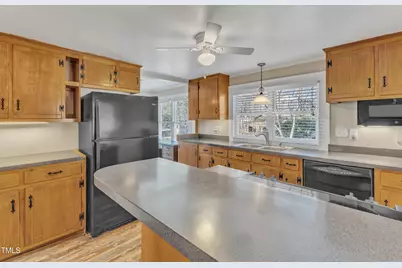 152 E Tryon Street, Hillsborough, NC 27278 - Photo 10