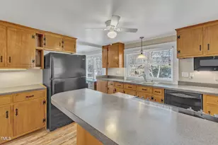 152 E Tryon St, Hillsborough, NC 27278 - Photo 10