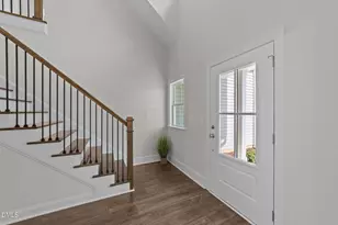 1039 N Lincoln St, Benson, NC 27504 - Photo 8