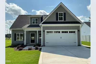 1039 N Lincoln Street, Benson, NC 27504 - Photo 1